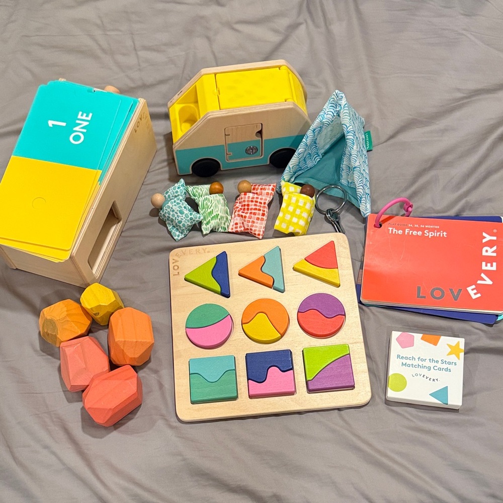 Lovevery Colorful Wooden Learning Toy Set - the free spirit 34-36 months